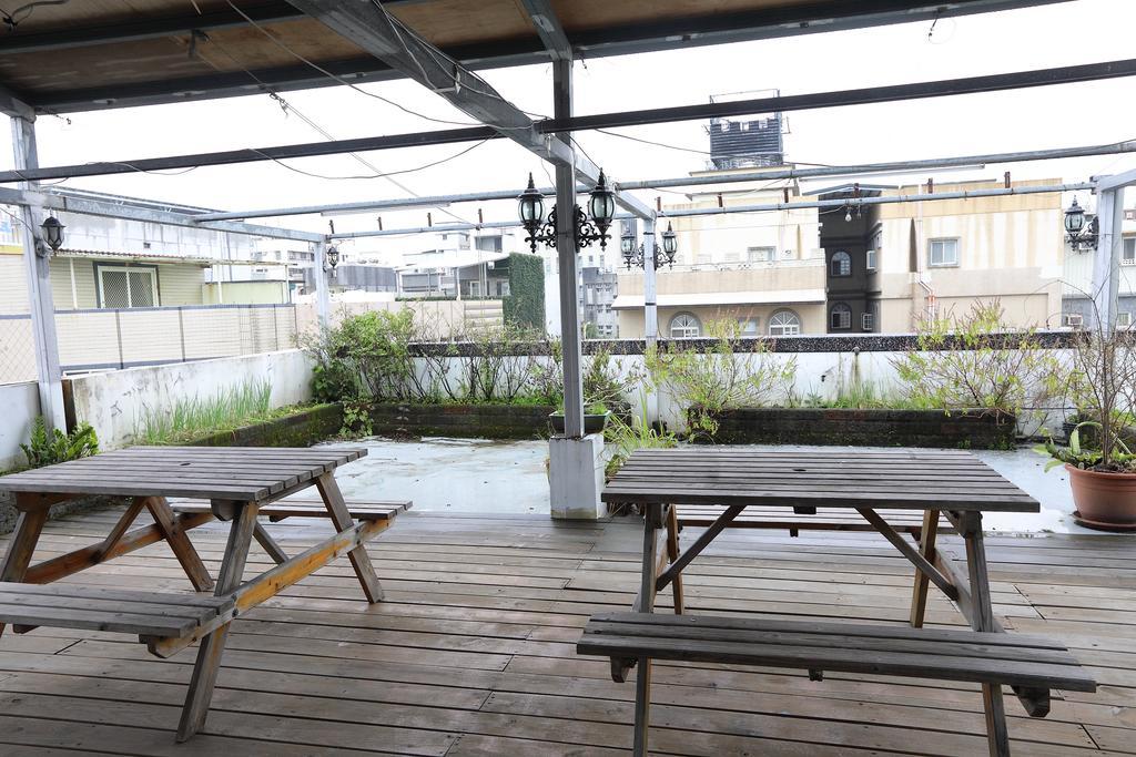 First Place B&B Hualien stad Exteriör bild