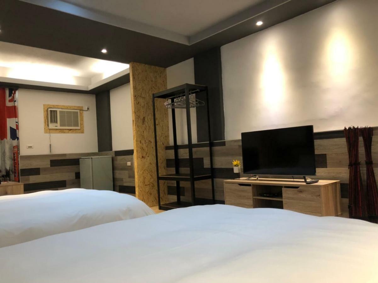 First Place B&B Hualien stad Exteriör bild