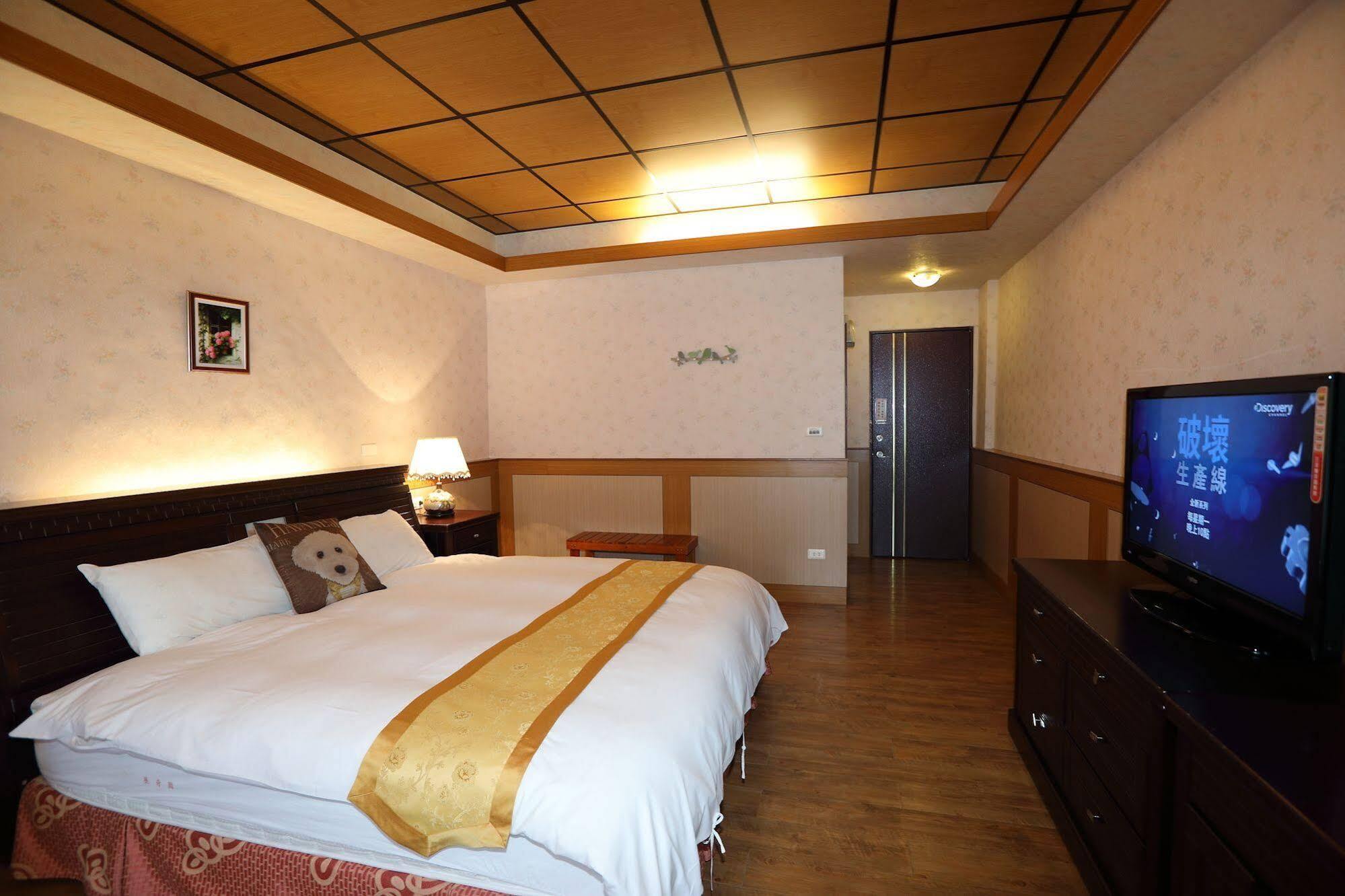 First Place B&B Hualien stad Exteriör bild